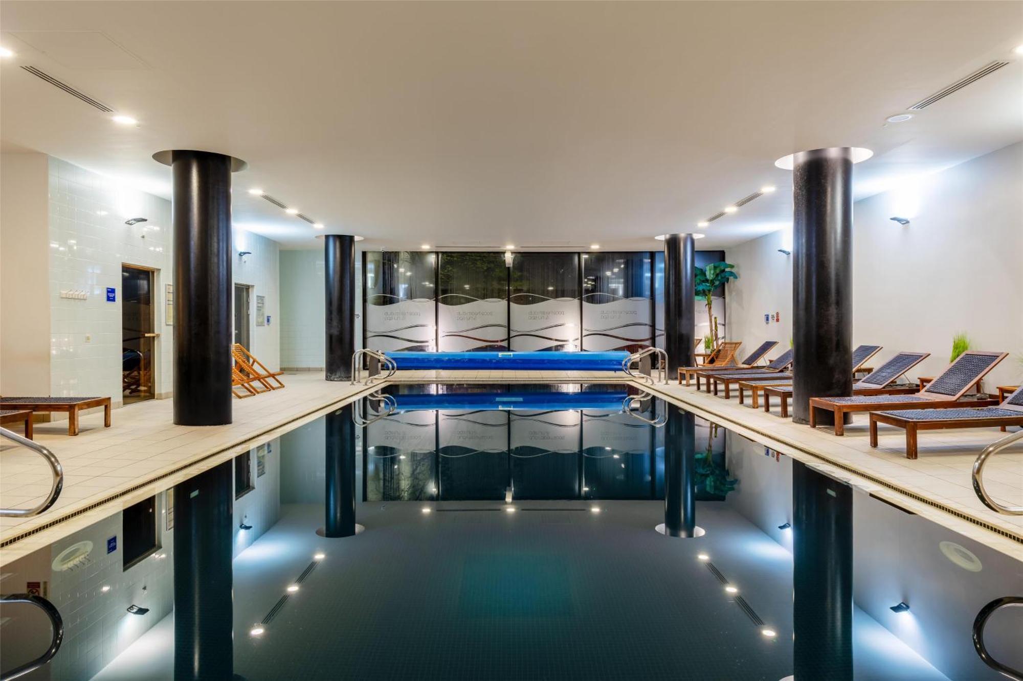 Radisson Hotel Manchester City Centre, A Verified Net Zero Hotel Esterno foto