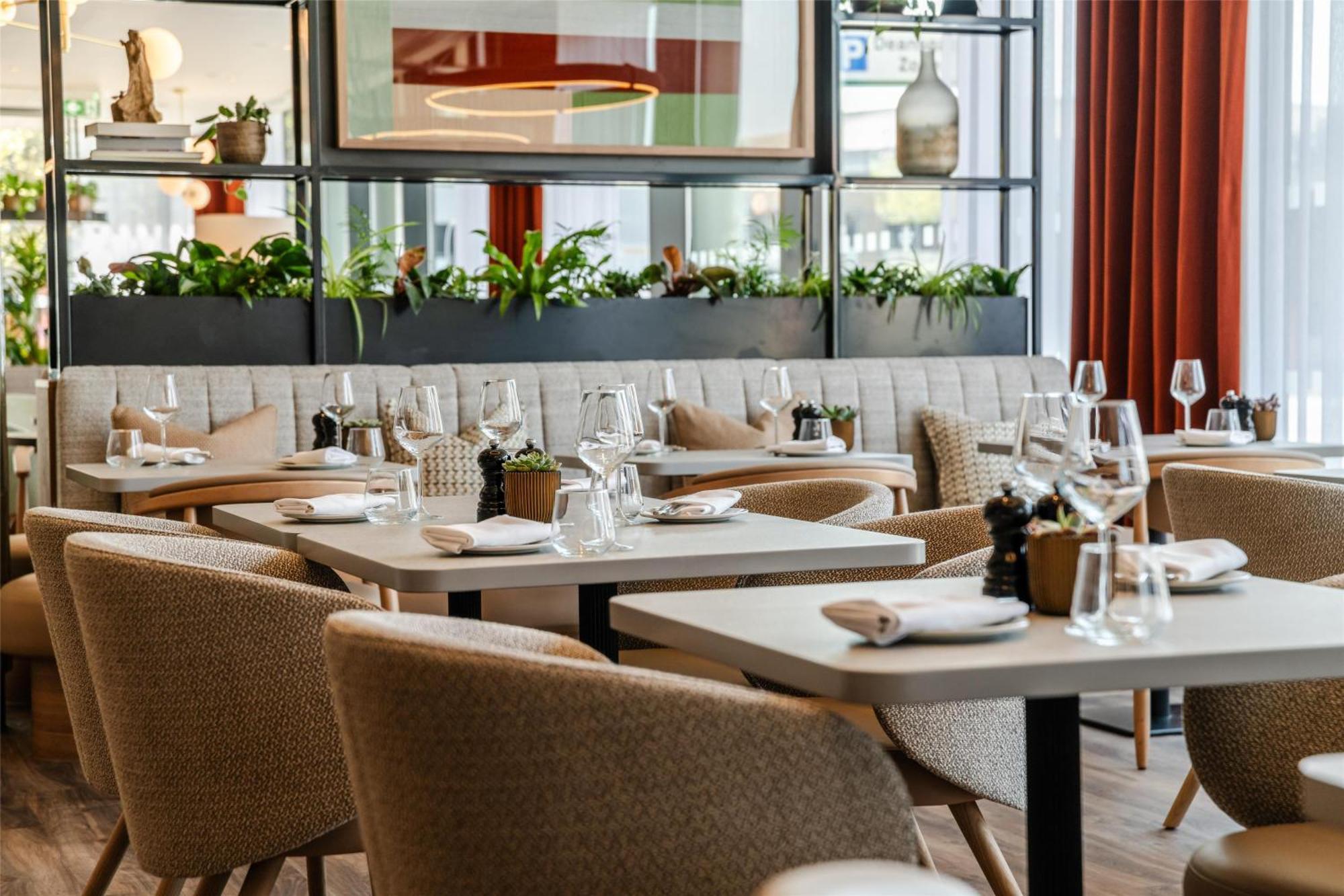 Radisson Hotel Manchester City Centre, A Verified Net Zero Hotel Esterno foto