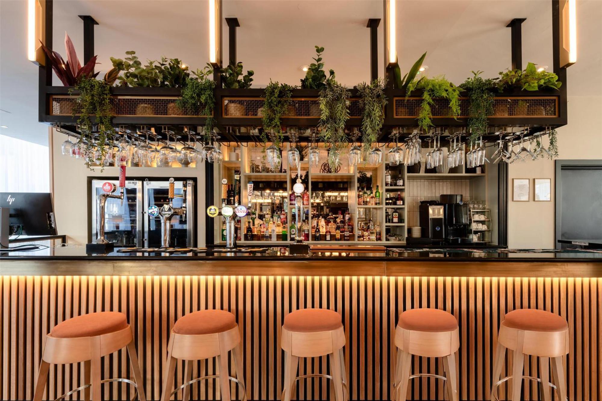 Radisson Hotel Manchester City Centre, A Verified Net Zero Hotel Esterno foto