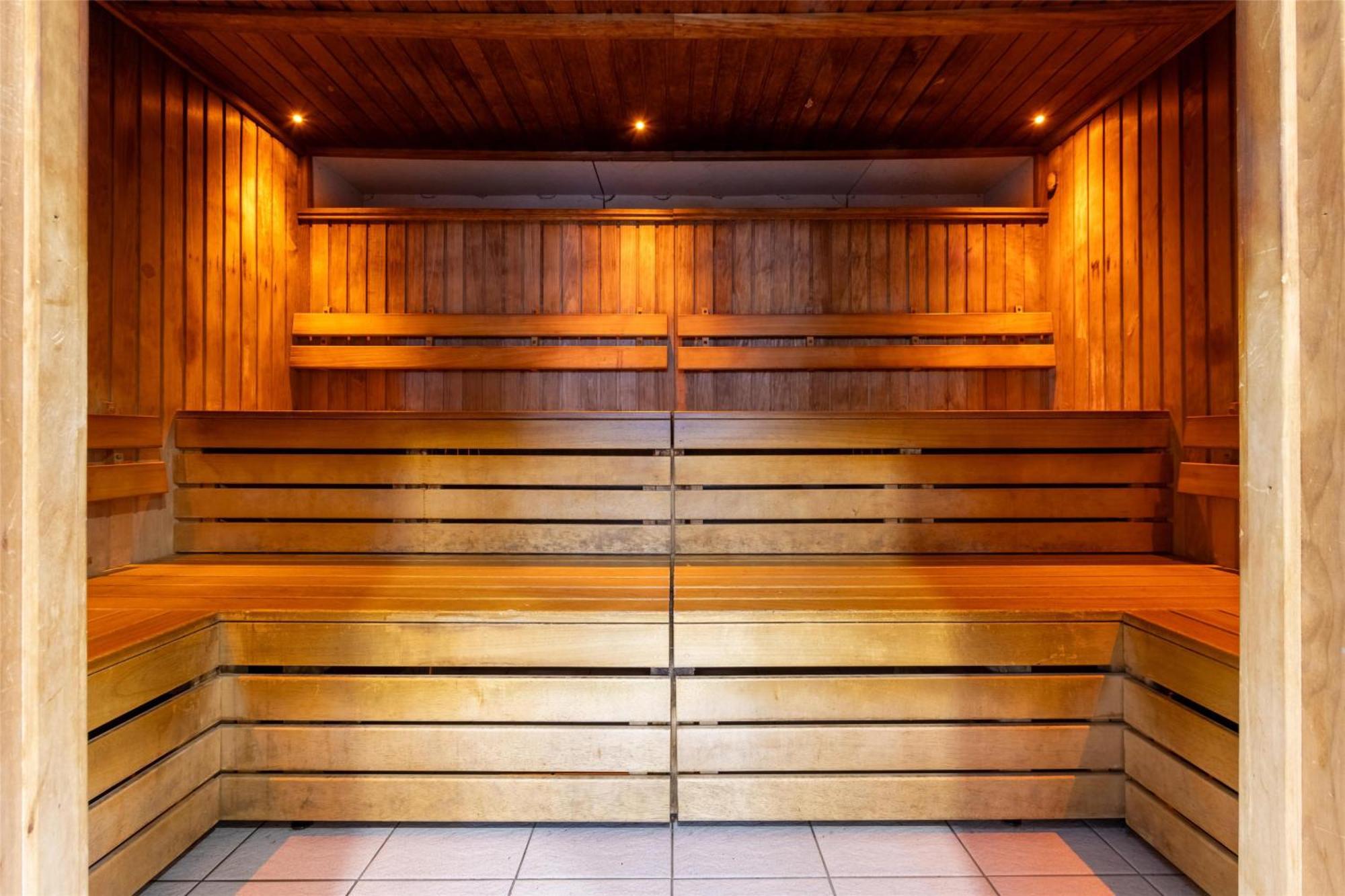Radisson Hotel Manchester City Centre, A Verified Net Zero Hotel Esterno foto